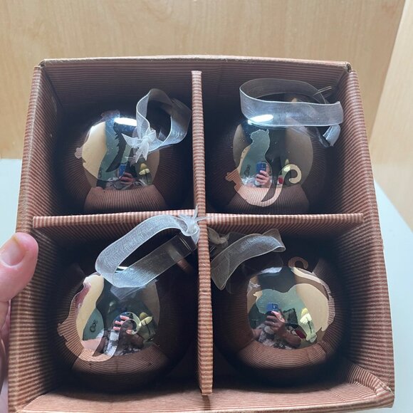 Beautiful Set of 4 Blown Black Glass with Silver Cats 4" - Picture 5 of 8